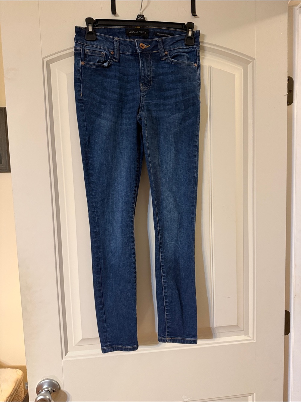 Kendall & Kylie Ultra Babe Skinny jeans